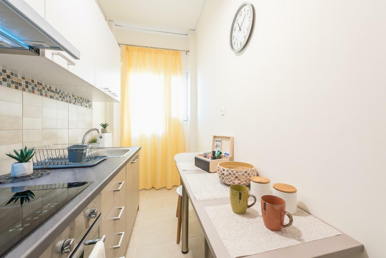 Stylish Kerameikos Apartment By Cloudkeys أثينا المظهر الخارجي الصورة